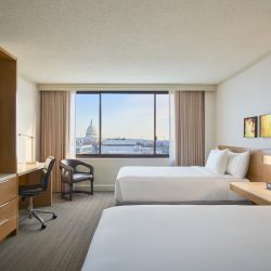 web-highres-hilton-dcadchh-deluxedblcapview-40456